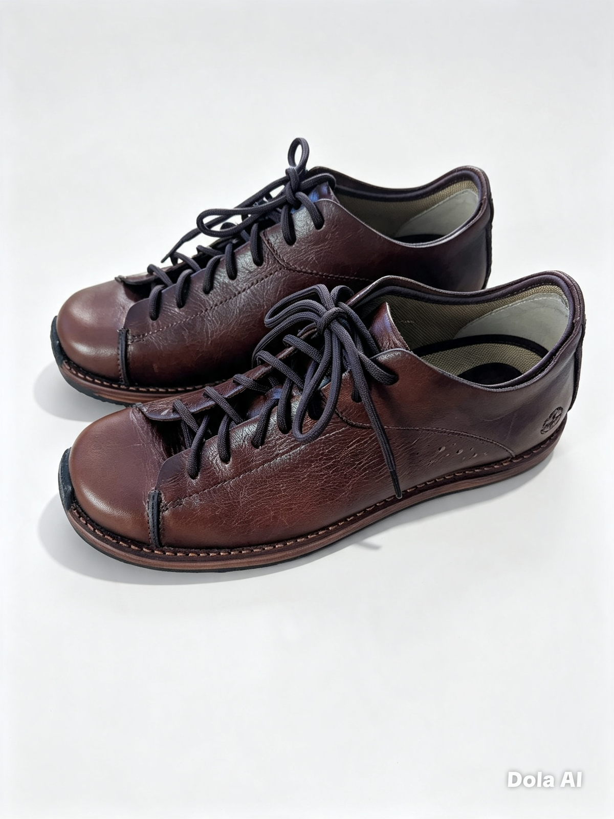 Deadstock Vintage Dr. Martens Max 7-Eye Shoes in Tan - Brand New In Box - UK 9