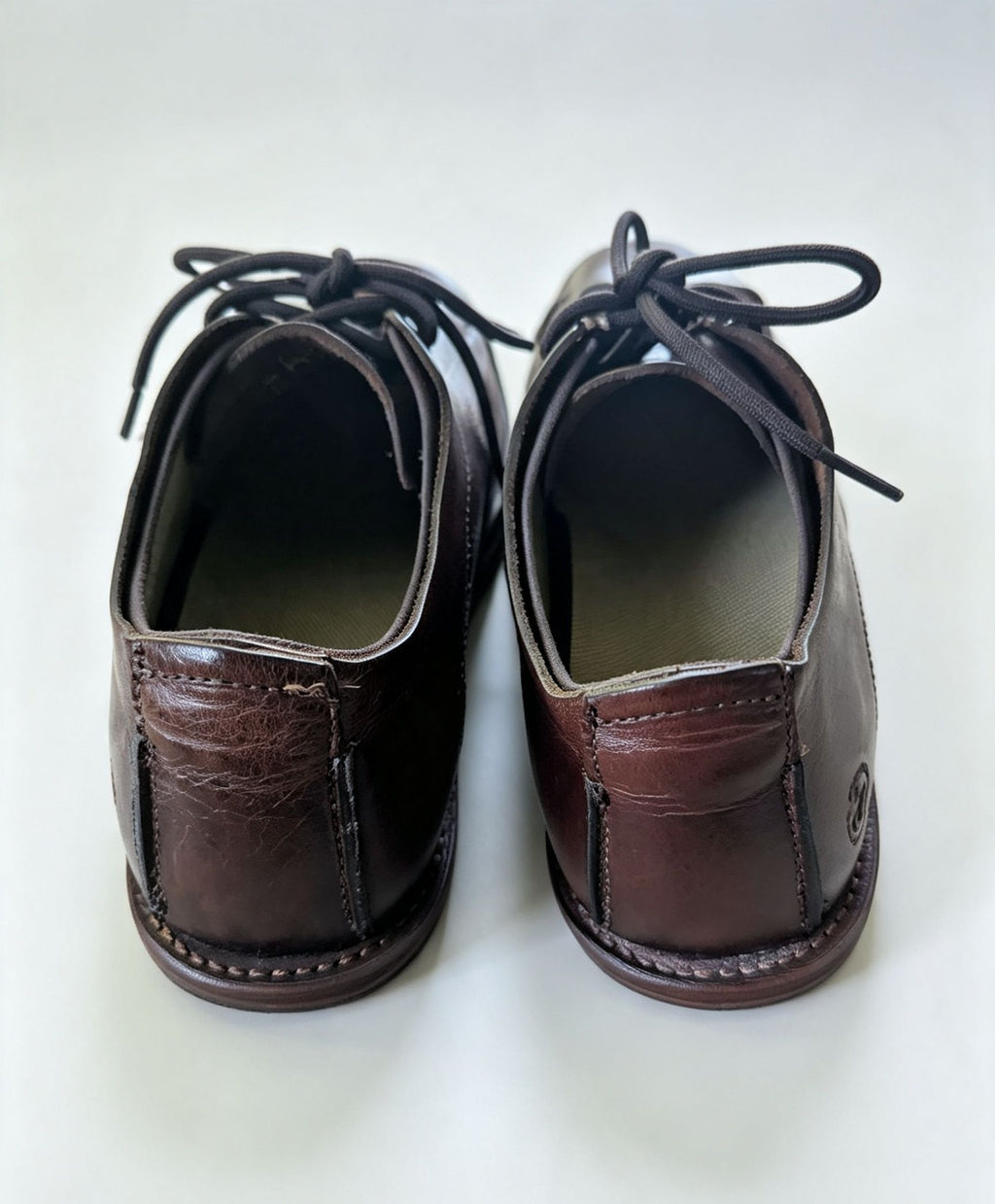 Deadstock Vintage Dr. Martens Max 7-Eye Shoes in Tan - Brand New In Box - UK 9